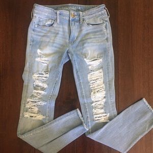 LAST CALL American Eagle Outfitters Skinny Jeans